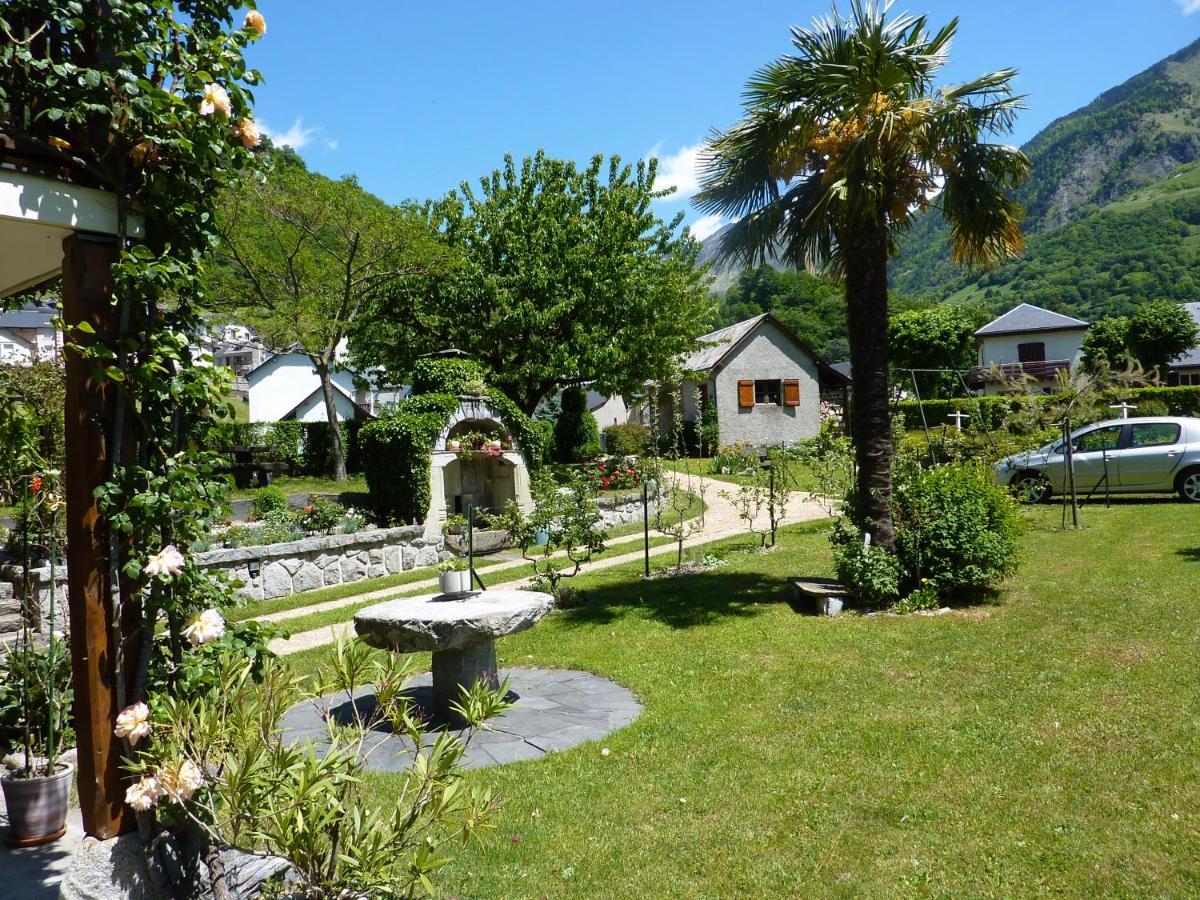 Appartement Rez De Jardin リュス・サン・ソヴァール エクステリア 写真
